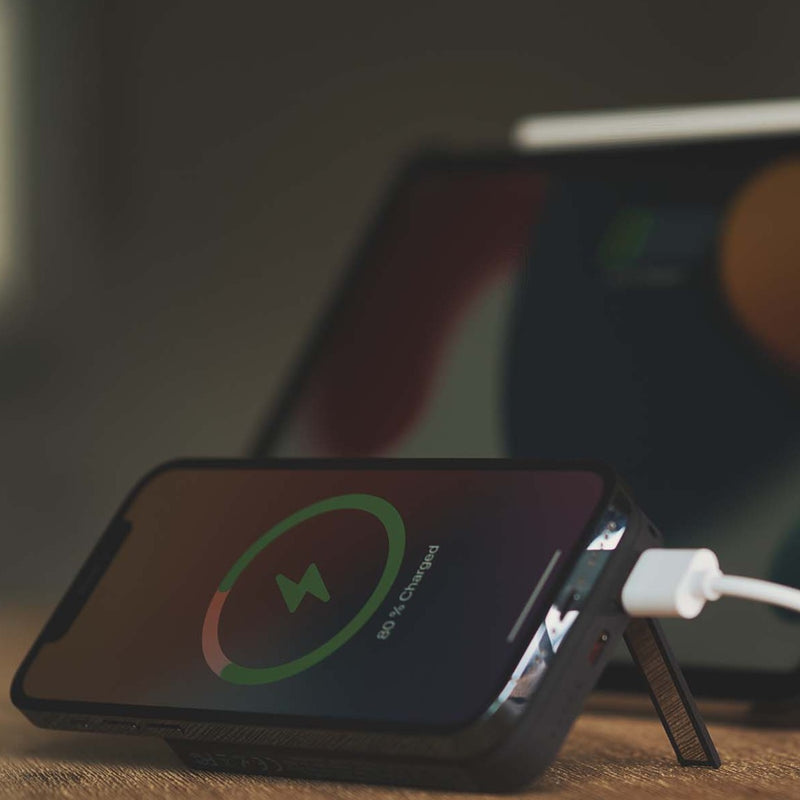 Magsafe wireless charger multifunction