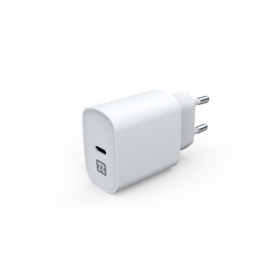 power delivery charger made with recycled plastic