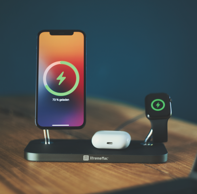 X Mag Pro 3n1 Docking Station for iPhone Apple Watch AirPods Xtrememac
